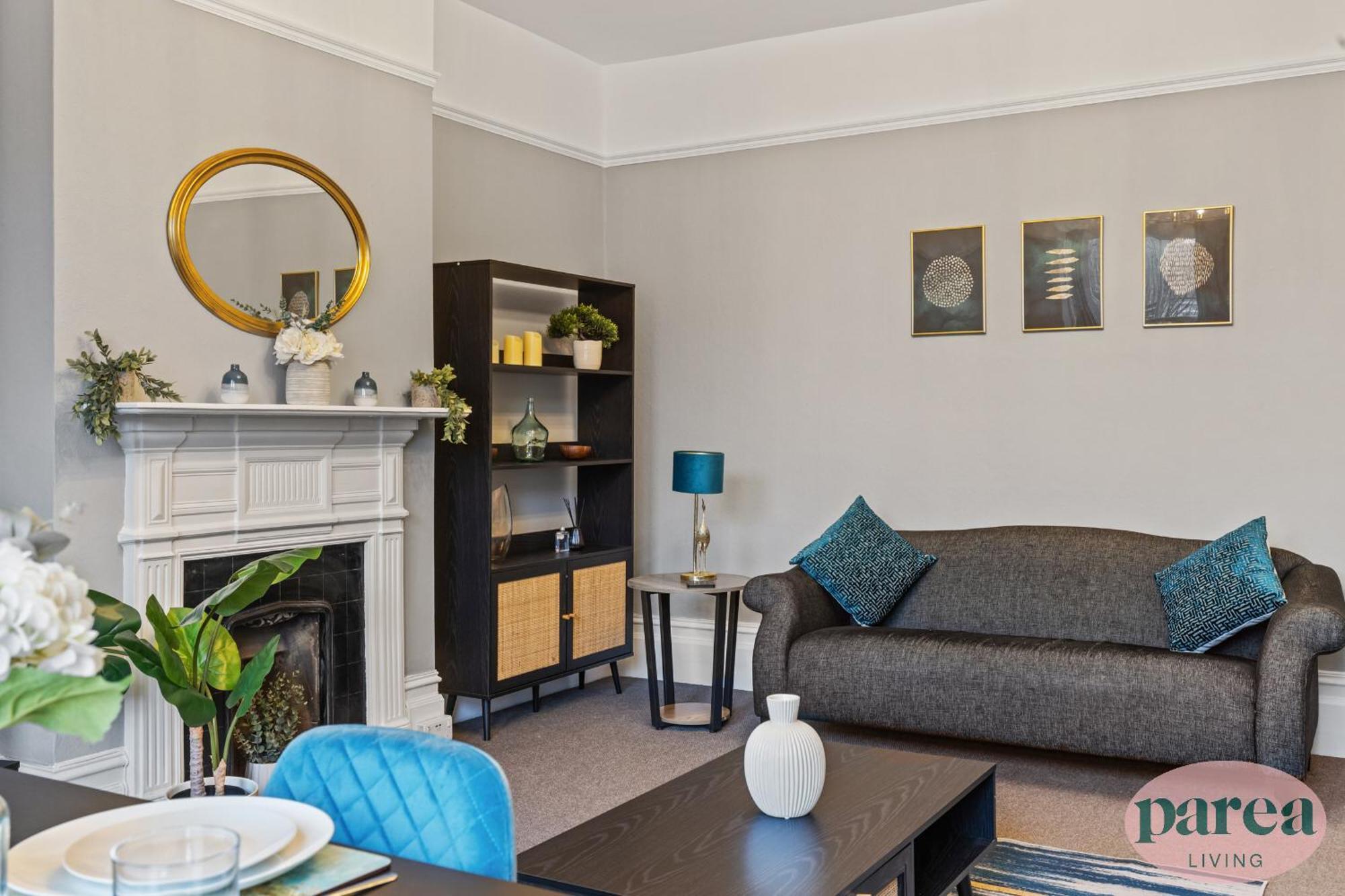 Apartament Parea Living - Leytonstone, 2-bedroom Serviced Apartment, Free Parking, Remote Working